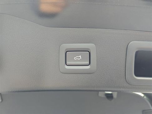 New 2025 MAZDA CX-5 Signature image 6