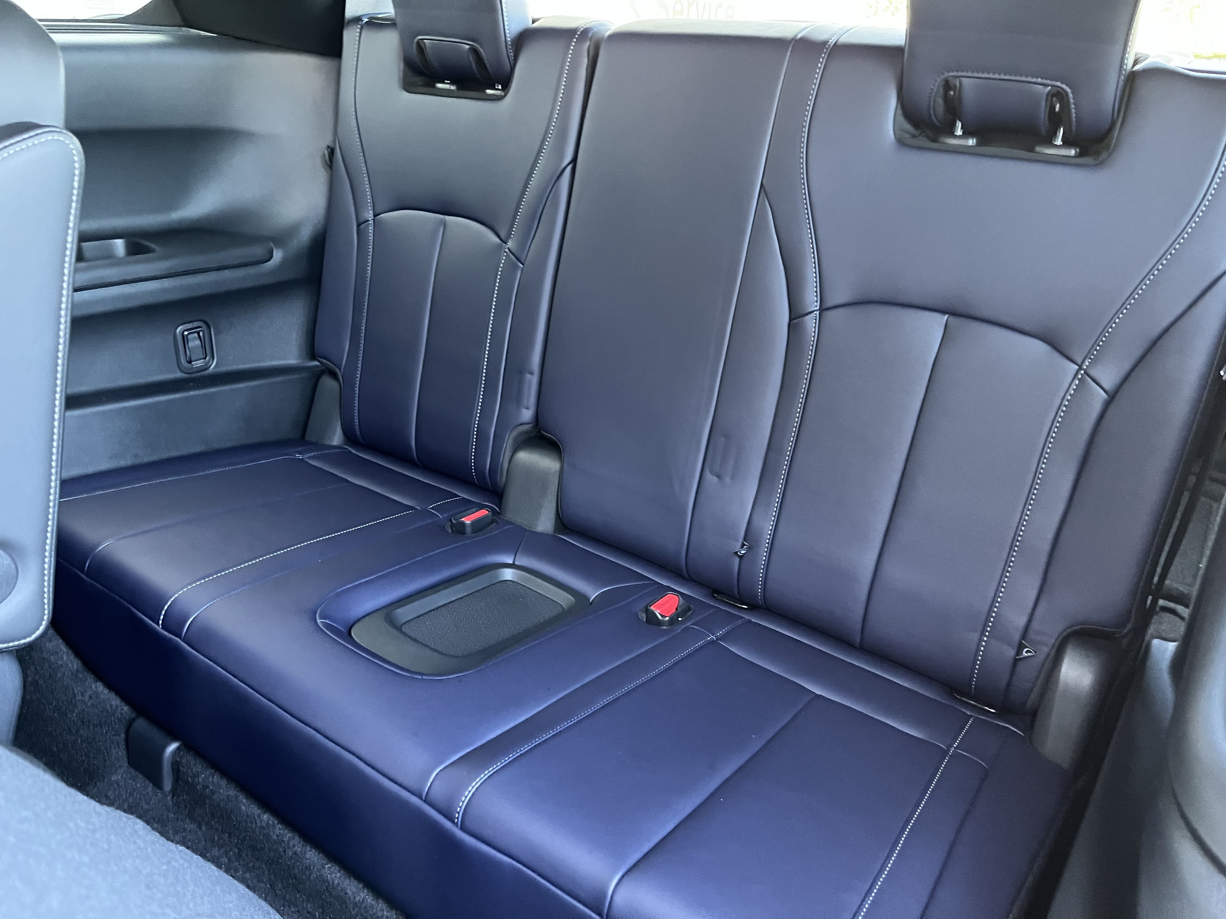 Used 2026 INFINITI QX60 Sport w/ Dark Cargo Package AWD/4WD image 15