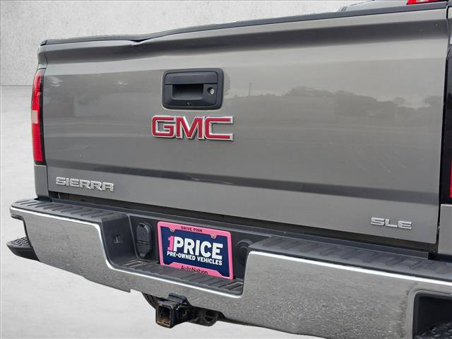 Used 2017 GMC Sierra 1500 SLE w/ SLE Value Package AWD/4WD image 14