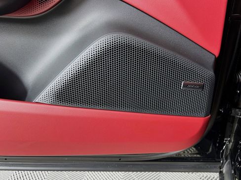 New 2026 Porsche Macan 4 Electric image 21