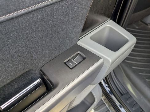 Used 2021 Ford F150 Lariat w/ Equipment Group 502A High image 23