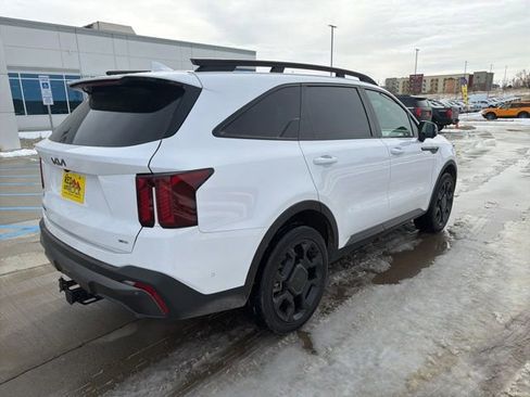 Used 2025 Kia Sorento SX Prestige AWD/4WD image 3