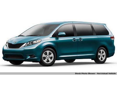 Used 2011 Toyota Sienna LE image 1