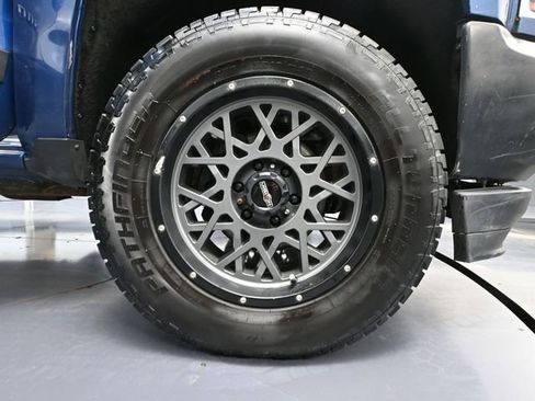 Used 2017 Chevrolet Silverado 1500 W/T w/ Trailering Package image 15