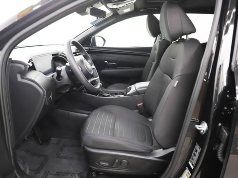 Used 2024 Hyundai Santa Cruz SEL w/ Activity Package image 16