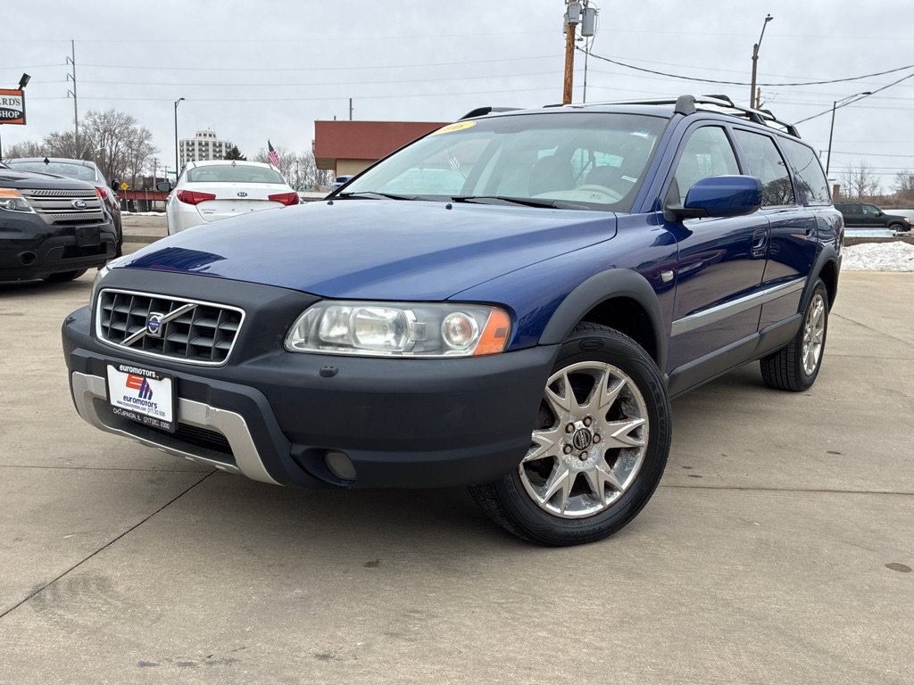 Used 2006 Volvo XC70 AWD/4WD image 1
