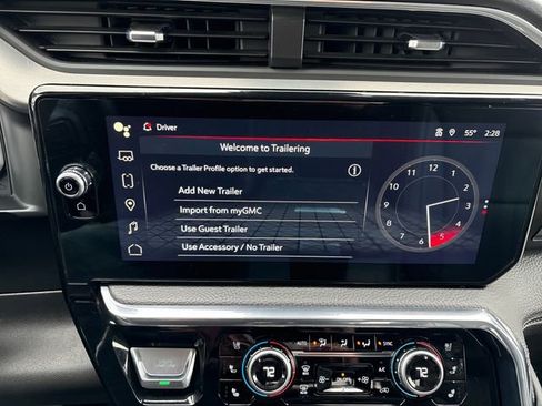 Used 2024 GMC Sierra 2500 Denali w/ Denali Reserve Package image 81