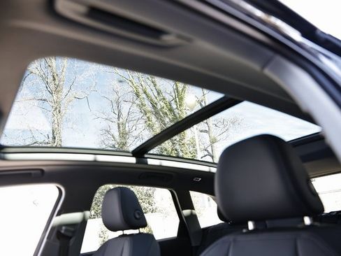 New 2025 Audi Q5 Premium image 18