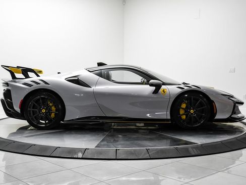 Used 2025 Ferrari SF90 Stradale XX AWD/4WD image 7