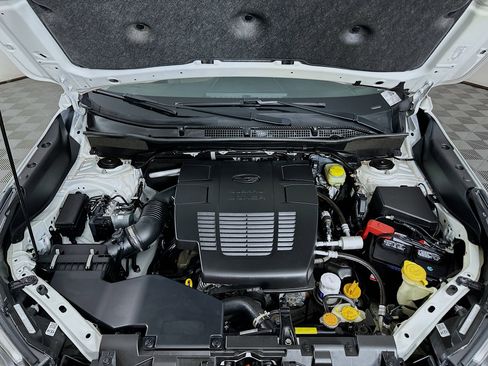 Used 2023 Subaru Forester Premium AWD/4WD image 32