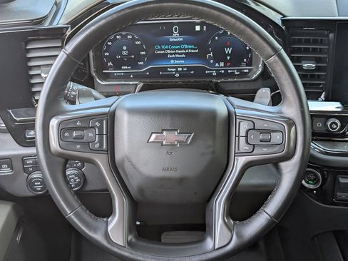 Used 2023 Chevrolet Silverado 1500 ZR2 w/ Technology Package AWD/4WD image 11
