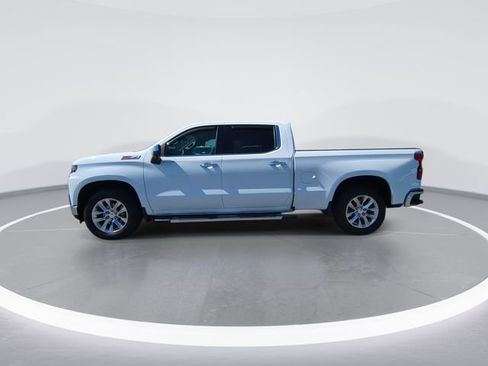Used 2022 Chevrolet Silverado 1500 LTZ w/ LTZ Premium Package AWD/4WD image 5
