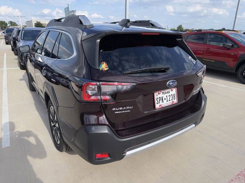 Used 2023 Subaru Outback Touring image 6