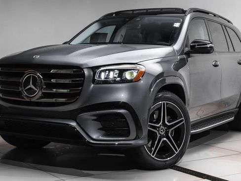 New 2026 Mercedes-Benz GLS 450 4MATIC image 21
