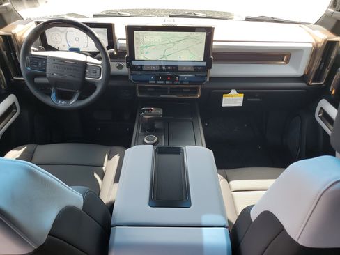 New 2025 GMC Hummer EV 2X image 14