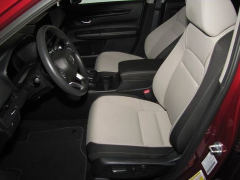 Certified 2023 Honda CR-V EX image 9