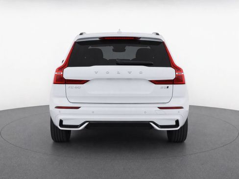 Used 2025 Volvo XC60 B5 Ultra w/ Protection Package Premier AWD/4WD image 5