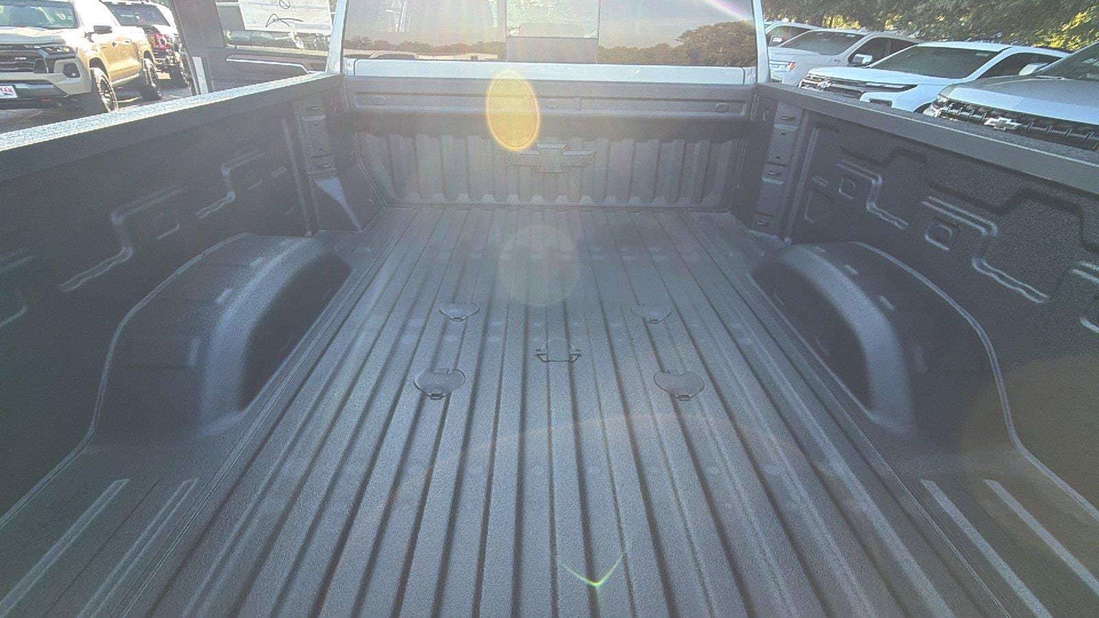 New 2026 Chevrolet Silverado 1500 RST w/ RST Select Package AWD/4WD image 14