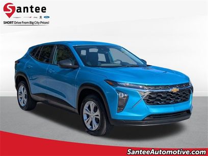 Used 2025 Chevrolet Trax LS