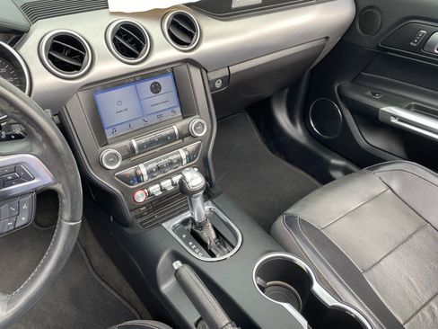 Used 2018 Ford Mustang Premium RWD image 17