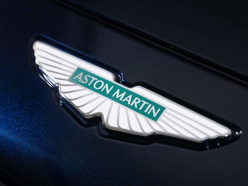 New 2026 Aston Martin DBX 707 image 48