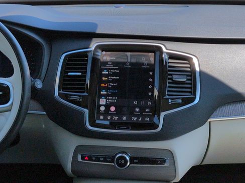 Used 2023 Volvo XC90 B6 Plus w/ Protection Package AWD/4WD image 16