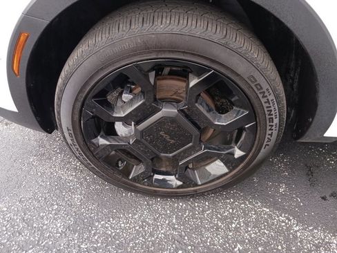 Used 2025 Kia Sorento SX image 36