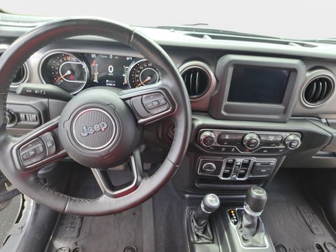 Used 2022 Jeep Wrangler Unlimited Sport AWD/4WD image 15