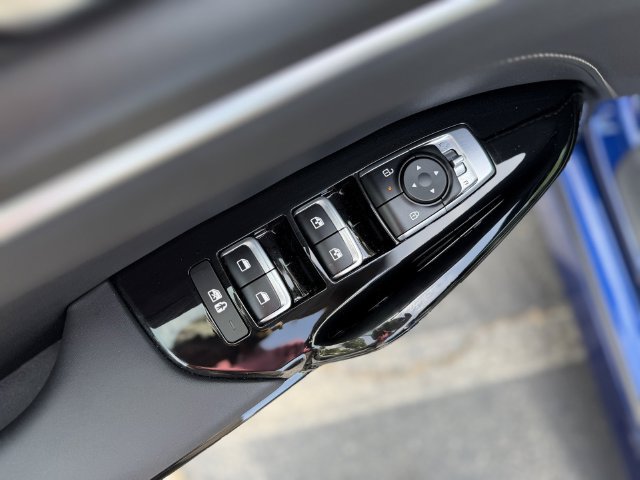 Used 2025 Kia K5 GT-Line FWD image 12
