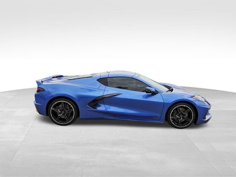 Used 2023 Chevrolet Corvette Stingray Premium Cpe w/ Z51 Performance Package RWD image 5