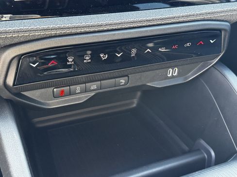 New 2026 Jeep Cherokee Laredo image 19