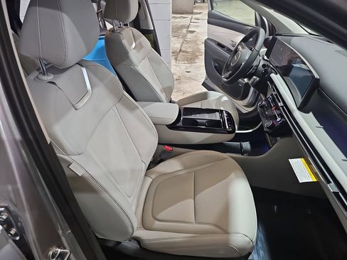 New 2026 Hyundai Tucson Limited image 10