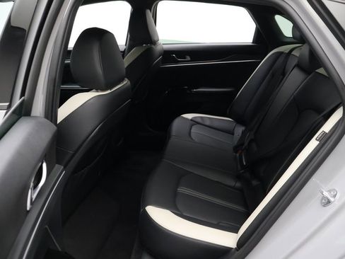 Used 2025 Kia K5 GT-Line image 19