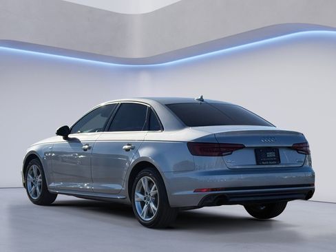 Used 2018 Audi A4 2.0T Premium image 7