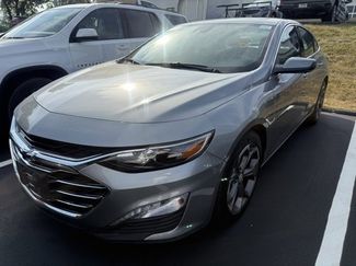 Used 2023 Chevrolet Malibu LT image 1