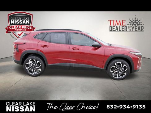 Used 2024 Chevrolet Trax RS w/ Driver Confidence Package FWD image 8