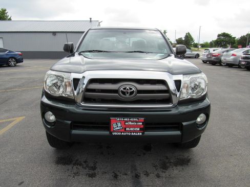 Used 2010 Toyota Tacoma 4x4 Double Cab image 9