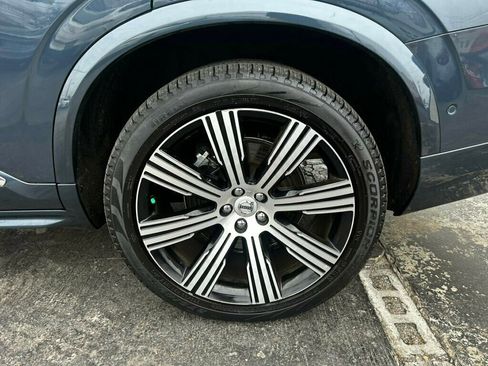 Used 2024 Volvo XC90 B6 Plus w/ Protection Package Premier image 33