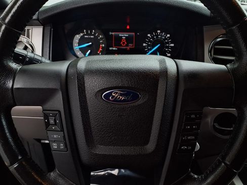 Used 2017 Ford Expedition XLT RWD image 11