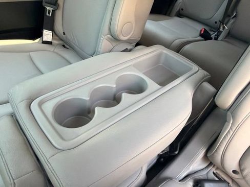 Used 2024 Honda Odyssey EX-L image 35