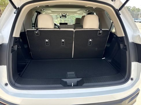 New 2026 Honda Pilot Touring image 25