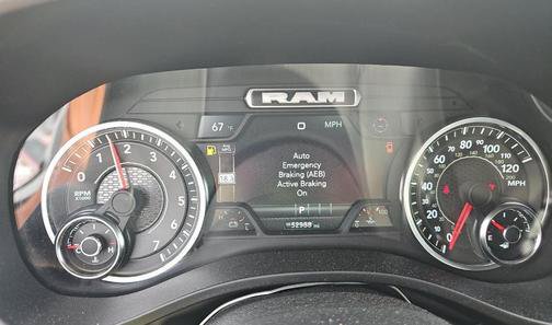 Used 2025 RAM 1500 Laramie AWD/4WD image 12
