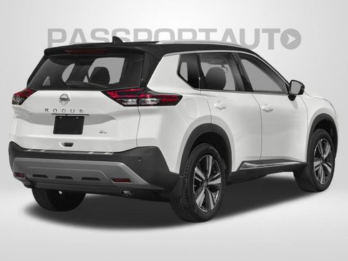 Used 2023 Nissan Rogue SL AWD/4WD image 2