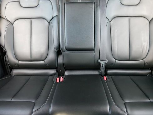 Used 2022 Jeep Grand Cherokee Limited 4xe image 13