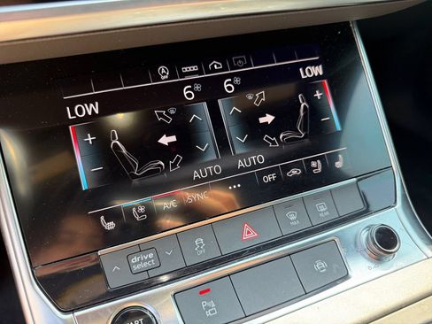 Used 2024 Audi A6 Premium Plus w/ Premium Plus Package AWD/4WD image 31