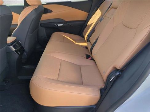 New 2026 Lexus RX 450h AWD image 15