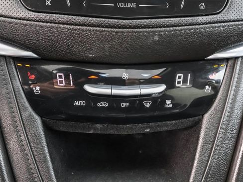 Used 2018 Cadillac XT5 Premium Luxury image 24