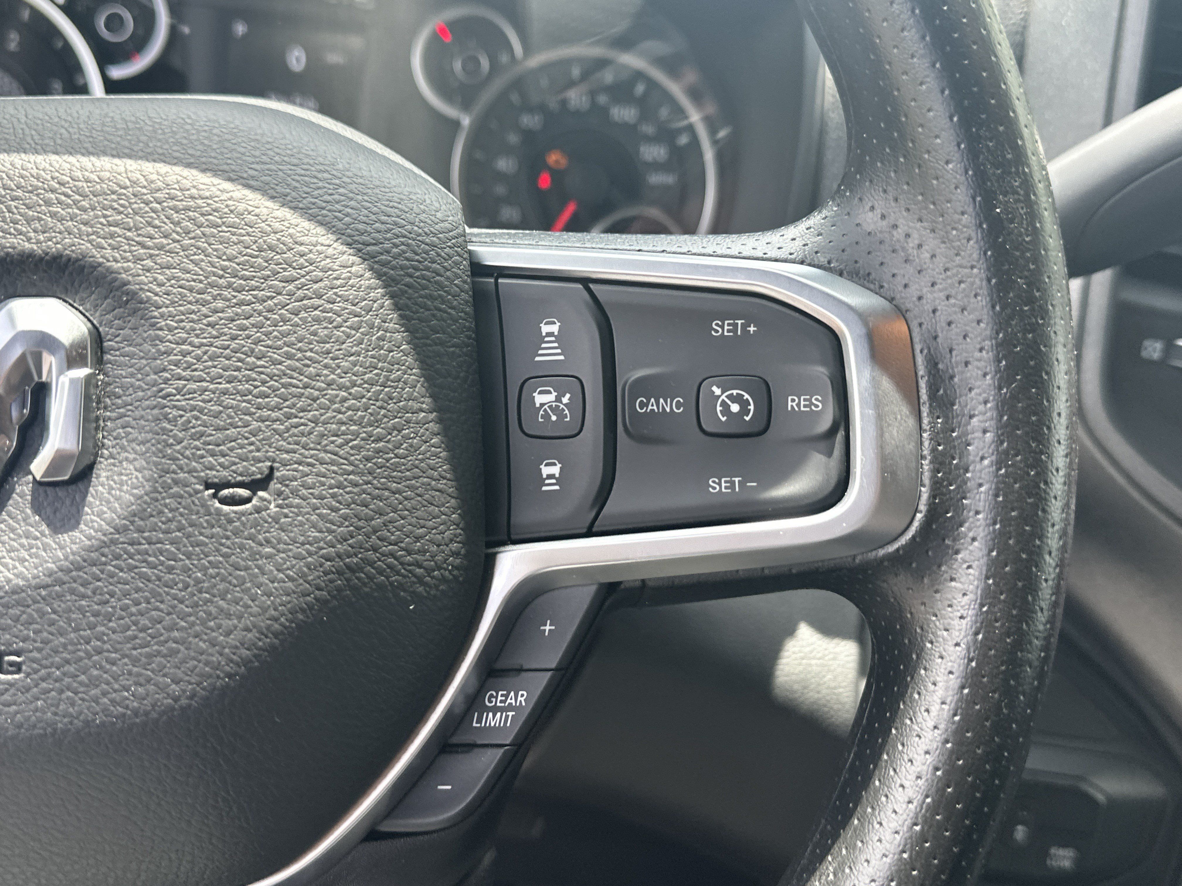 Used 2025 RAM 3500 Tradesman AWD/4WD image 24