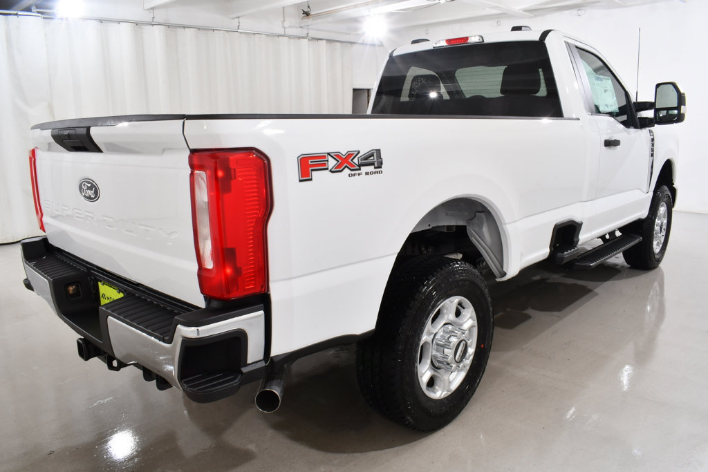 New 2027 Ford F350 XLT w/ FX4 Off-Road Package AWD/4WD image 11