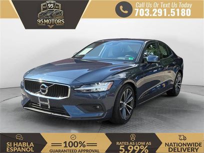 Used 2021 Volvo S60 T5 Momentum